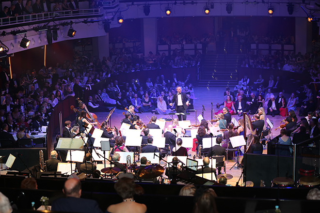 Ball der Sterne - Ballsaison 2025 im Deutschen Theater