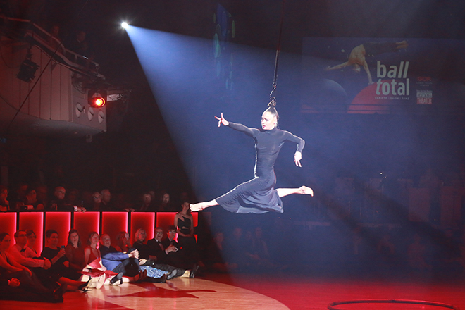 ball total - Ballsaison 2025 im Deutschen Theater