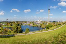 Sommerfest Olympiapark, S_01_04_stock.adobe.com Copyright_mRGB, Olympiapark