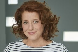 Luise Kinseher; TT_07_24_Oberschl_LK-WS-01©MartinaBogdahn_LP_1040x693