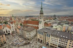 Kennzeichen, Beitr_02_25_munich-4792435_1280_1040x693