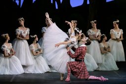 La Sylphide München, TT_11_25_La Sylphide 2024-11-24 (c) S.Gherciu-190_LP_1040x693