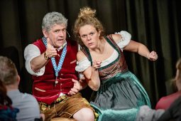 Krimidinner und Dinnershow vom Dinnerbrettl in München, Krimidinner München, 0926_Dinnerbrettl