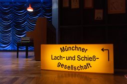 70 Jahre Münchner Lach- und Schießgesellschaft: Geburtstagsfeier „War was?“, Münchner Lach- und Schießgesellschaft, 1026_LachUndSchiess